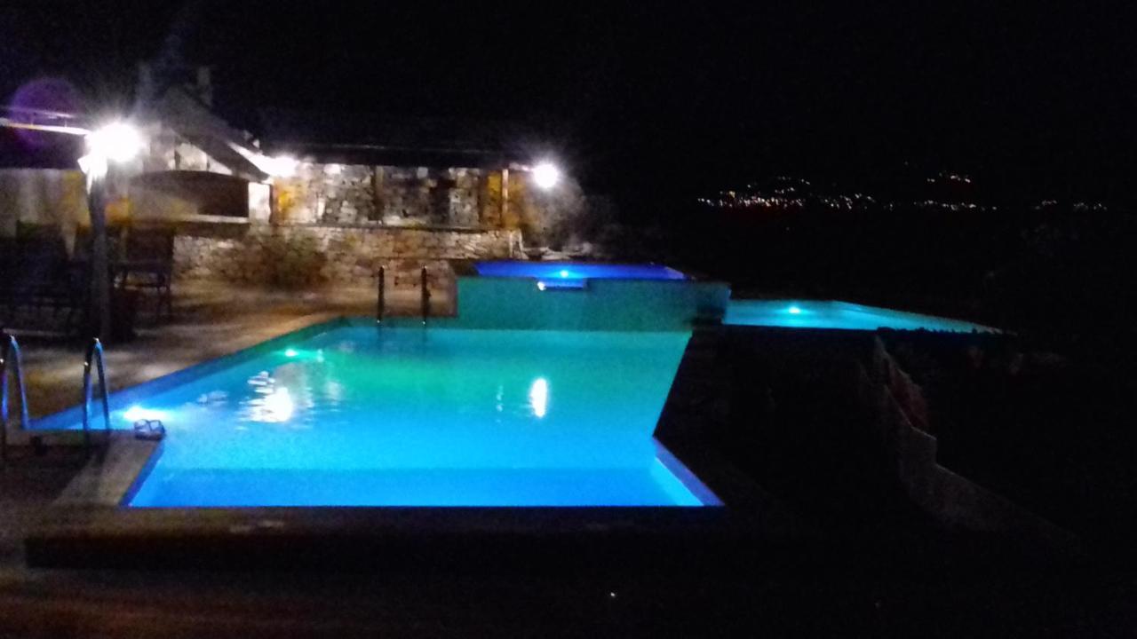 Villa Tamara,3 Heated Pools, Entire Villa For Sole Use Škrip 외부 사진